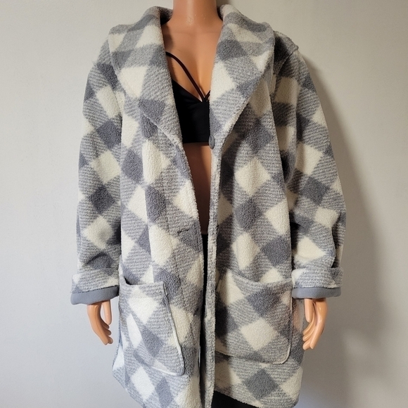 Susan grave NWT Weekend Reversible sherpa coat Size extra large. - Picture 1 of 6